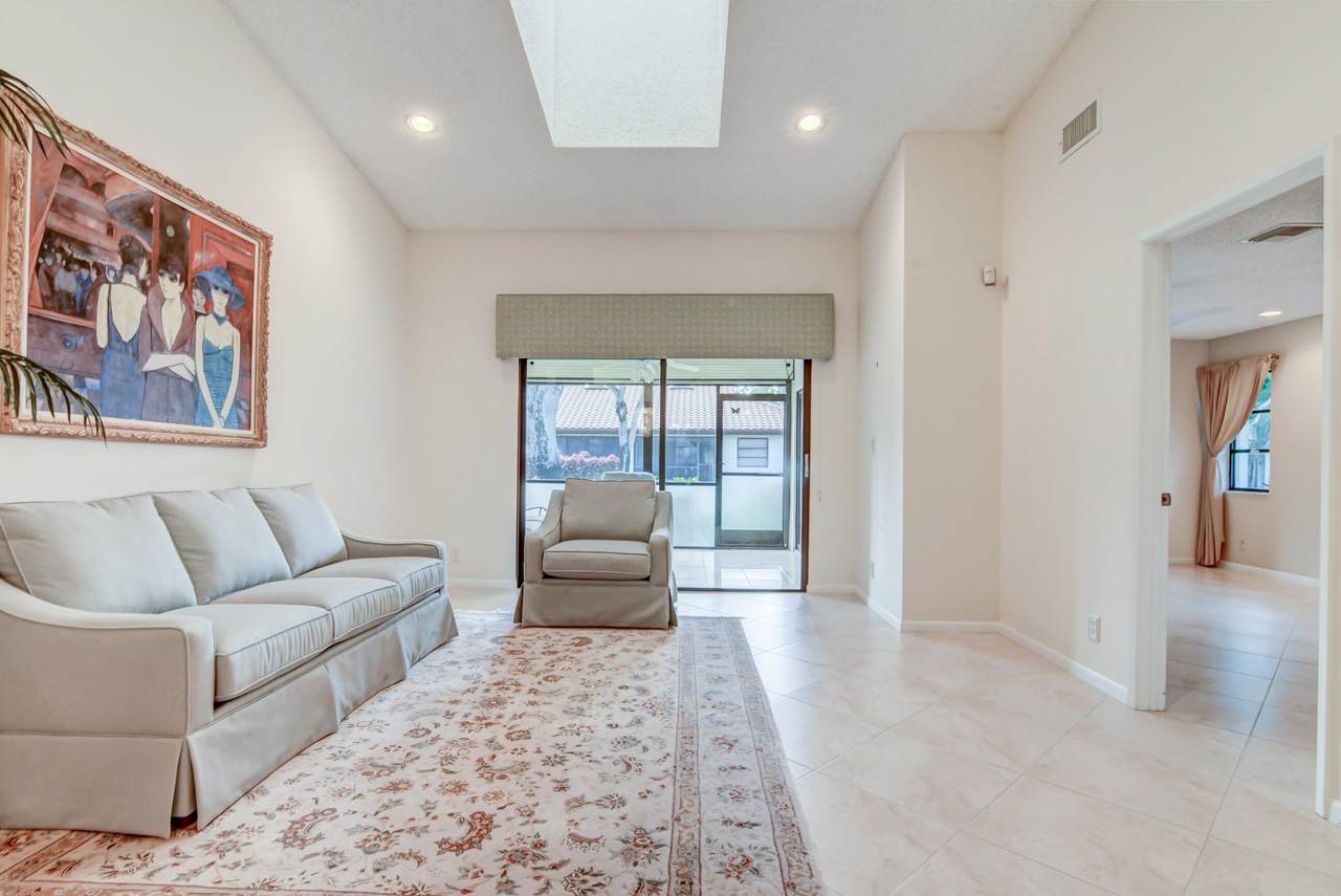 6391 Kings Gate Circle - Photo 1