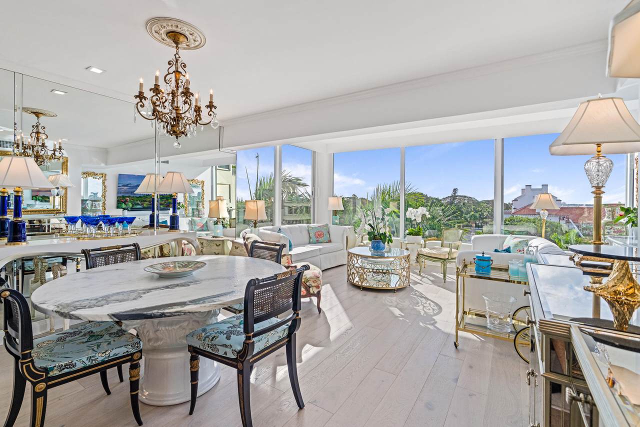 44 Cocoanut Row - Photo 1