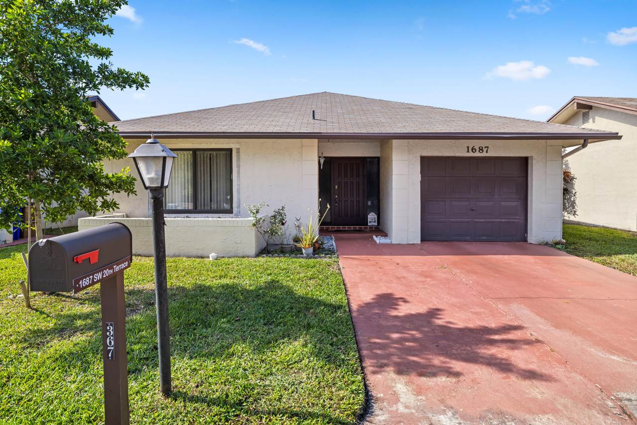 1687 20 Terrace - Photo 1