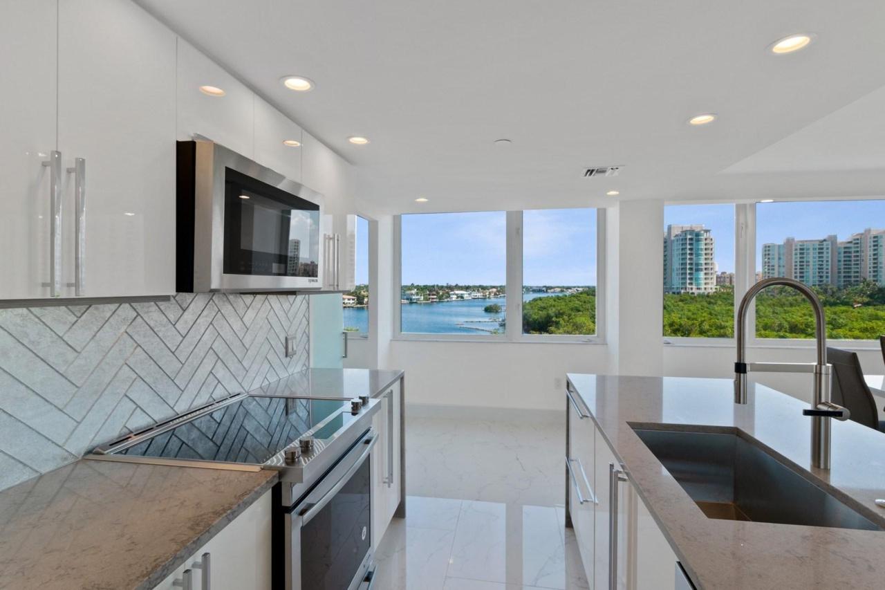 3912 Ocean Boulevard - Photo 1