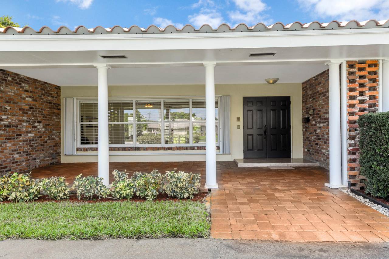 253 Walton Heath Drive - Photo 1