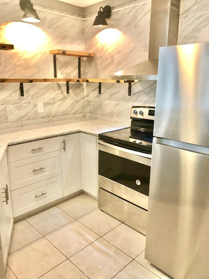 7535 Oriole Boulevard - Photo 1