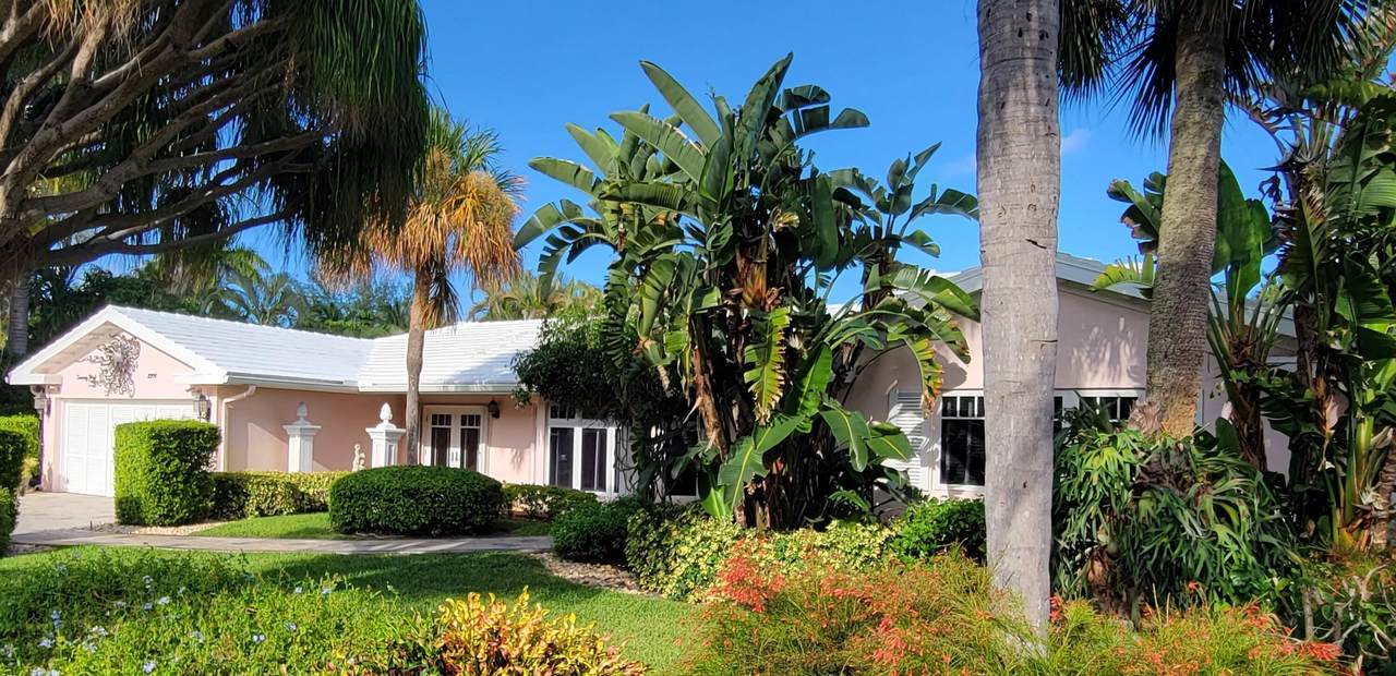 2200 Cocoanut Road - Photo 1