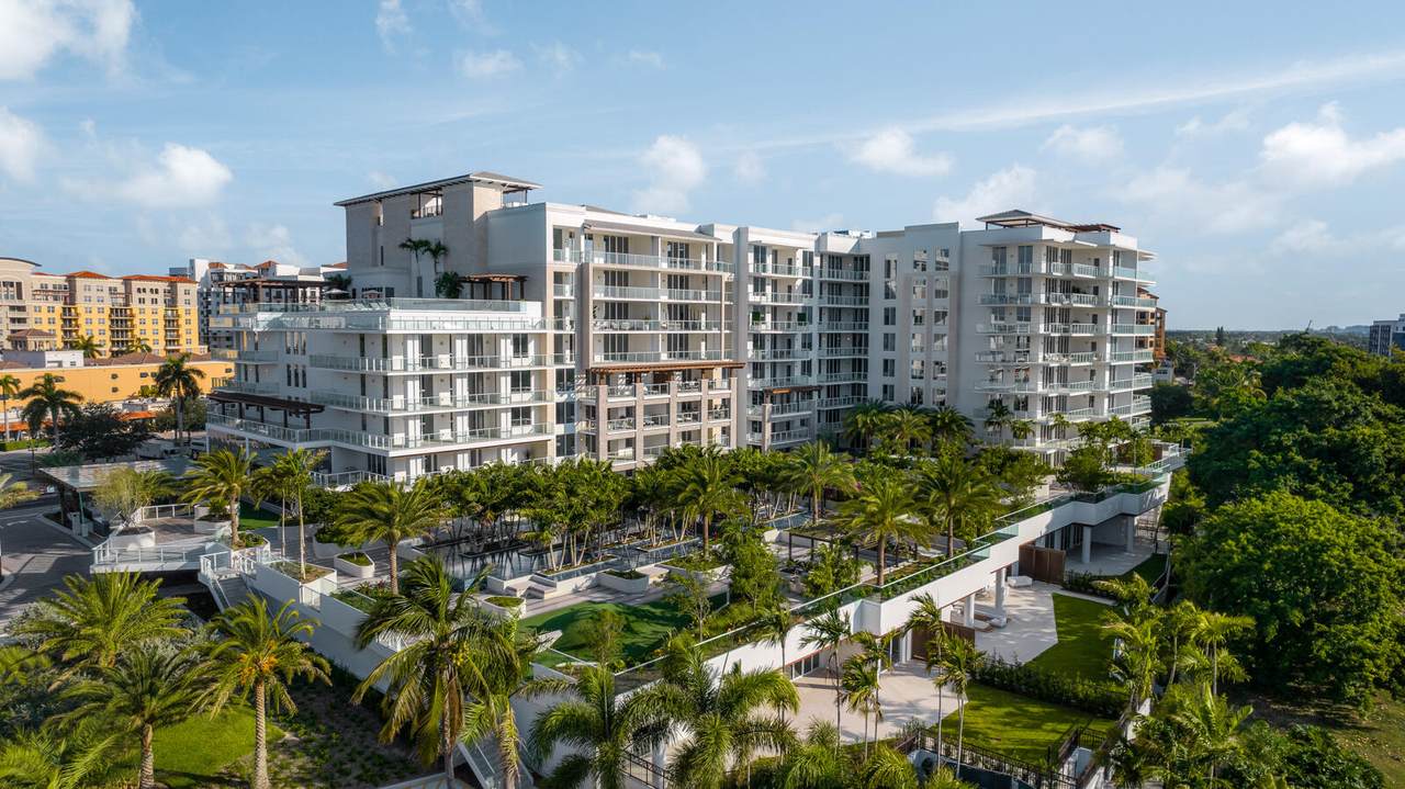 200 Mizner Boulevard - Photo 1