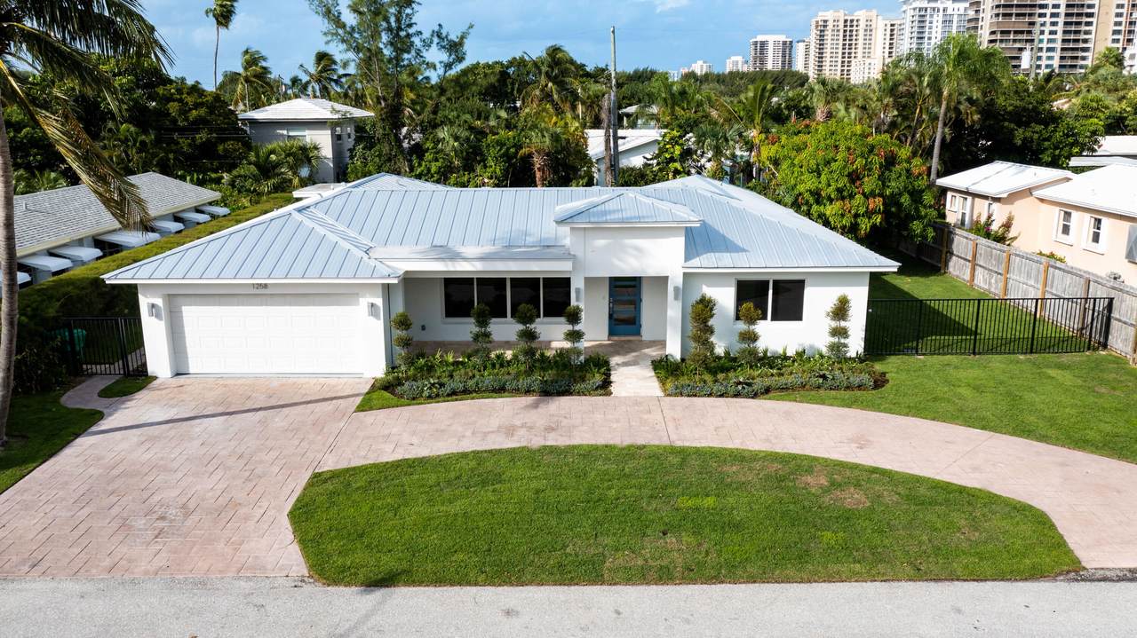 1258 Yacht Harbor Drive - Photo 1