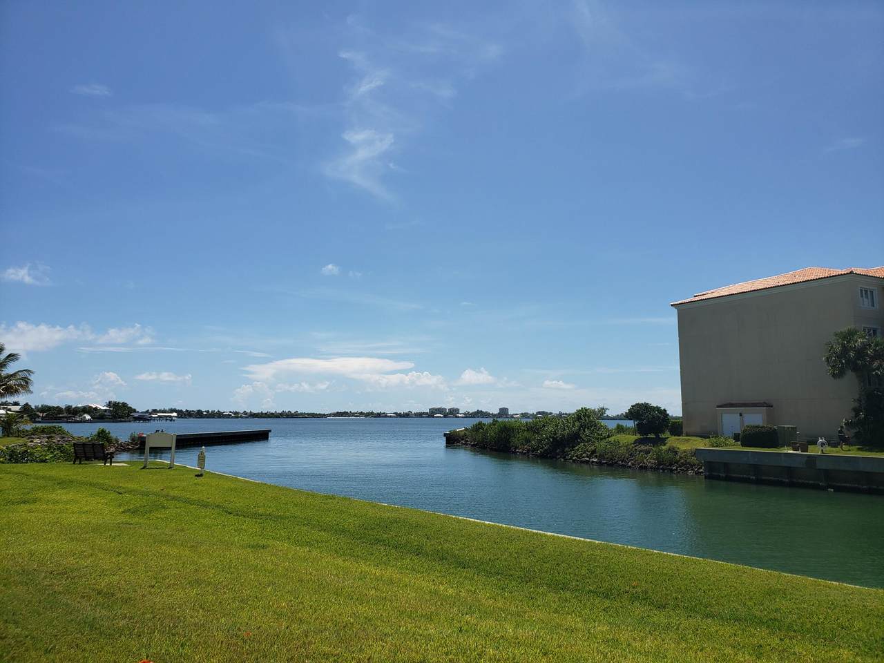 5 Harbour Isle Drive - Photo 1