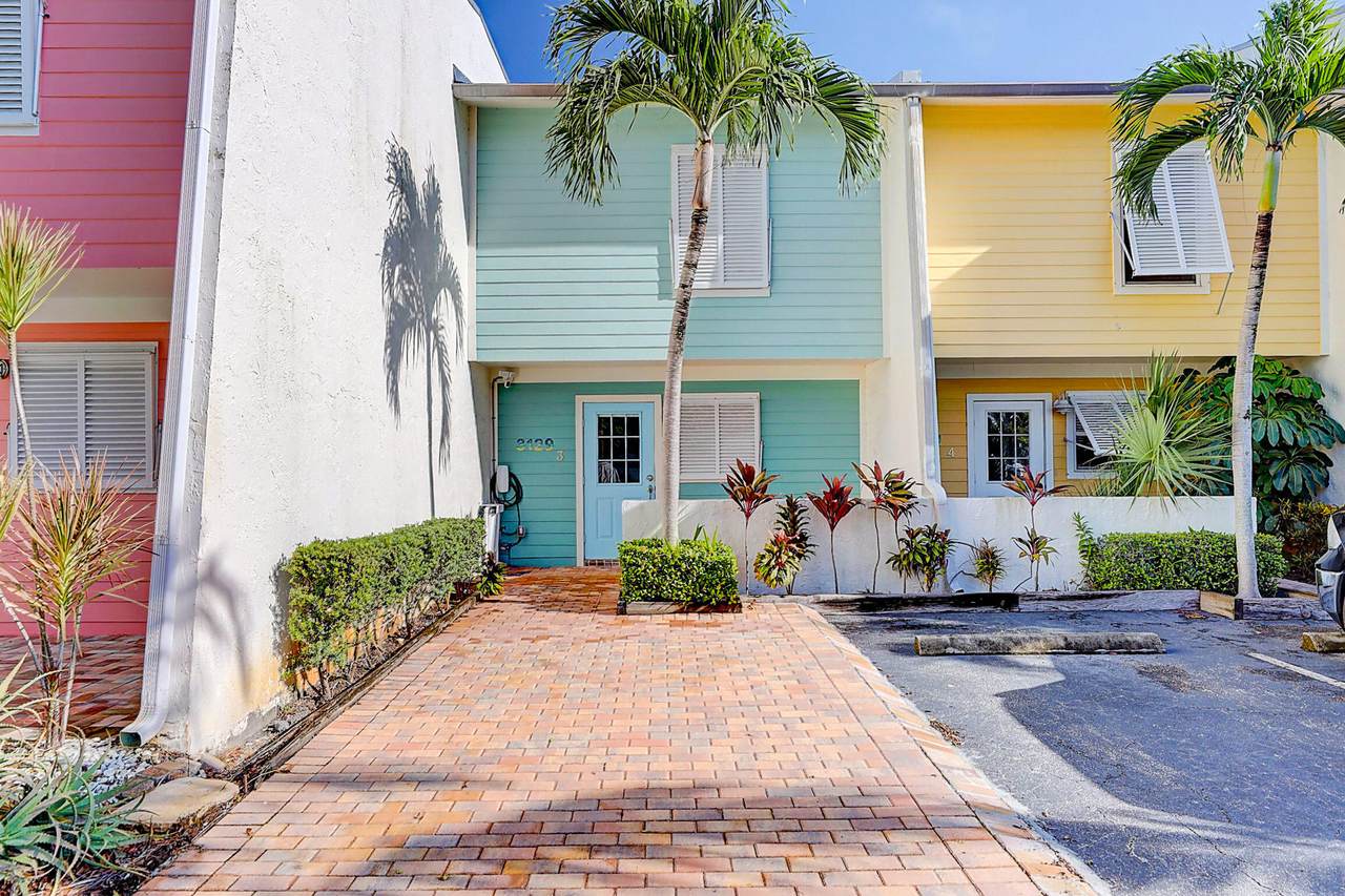 3129 Indian Street - Photo 1