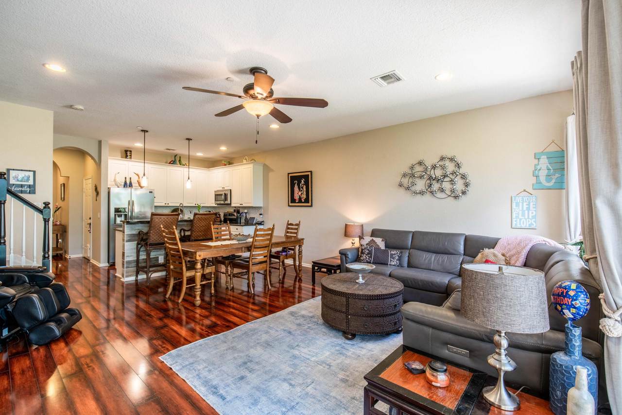 5423 Moseley Drive - Photo 1