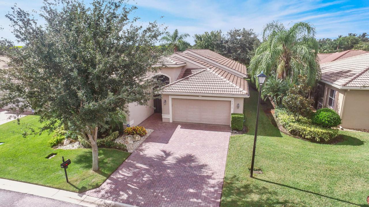 7416 Bellingham Point - Photo 1
