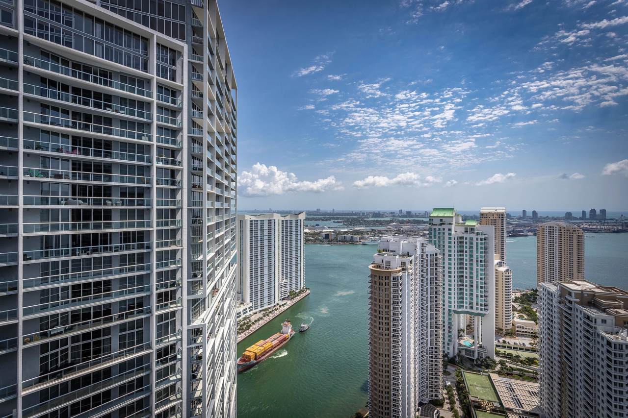 495 Brickell Avenue - Photo 1