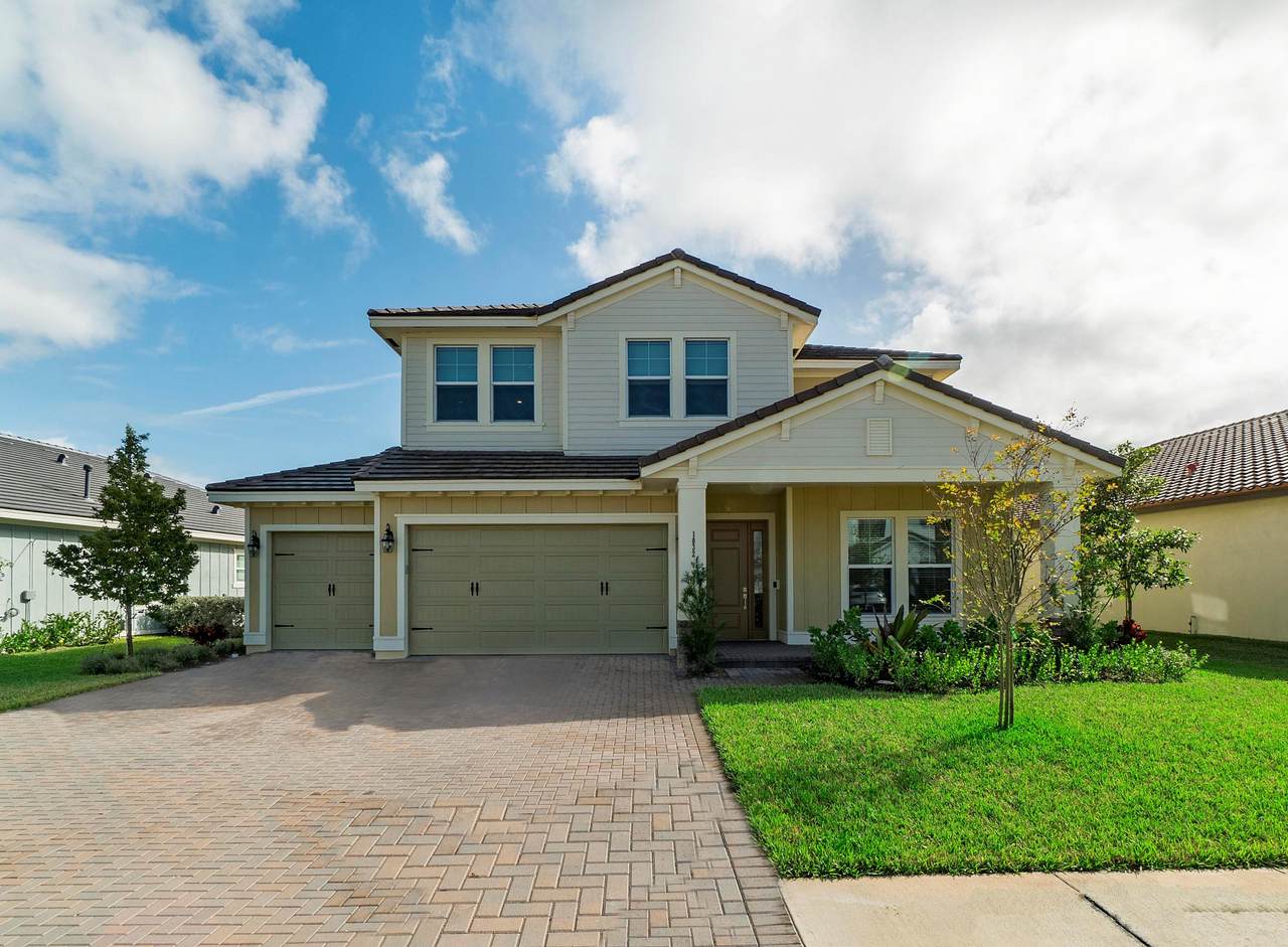 1032 Sterling Pine Place - Photo 1
