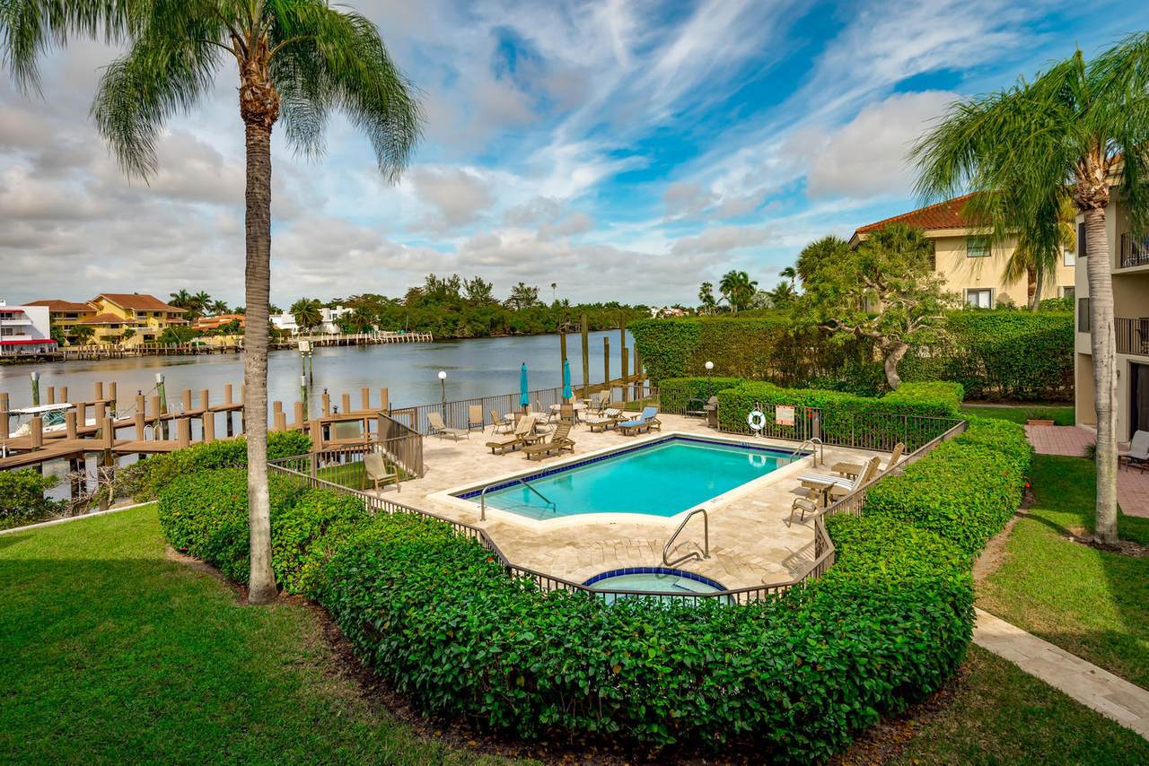 1111 George Bush Boulevard - Photo 1