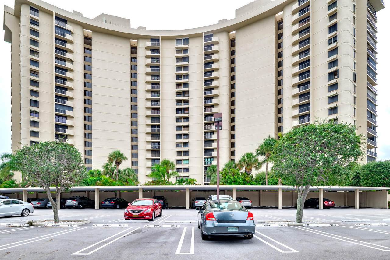 2450 Presidential Way - Photo 1