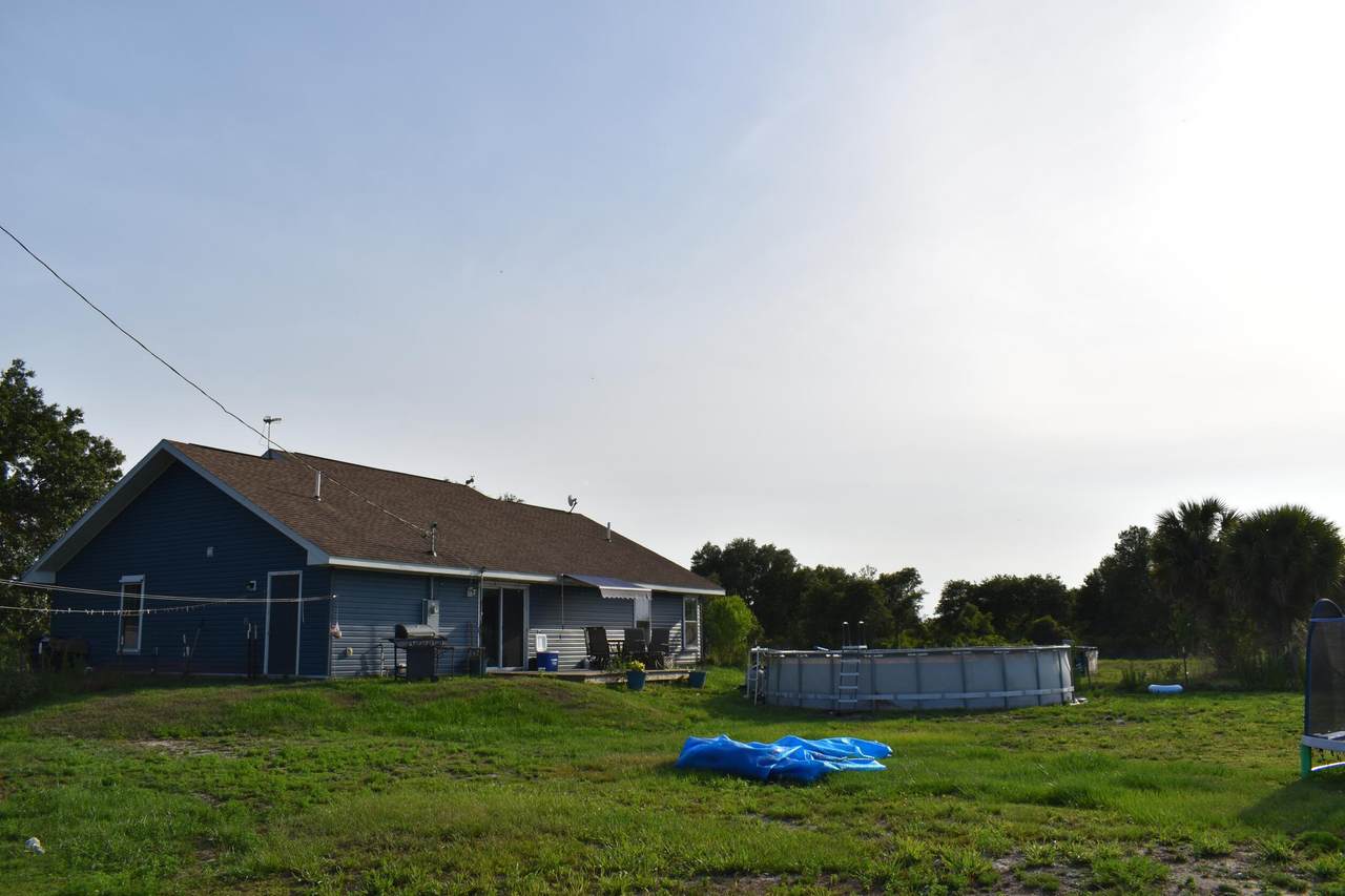 18519 300th Street - Photo 1