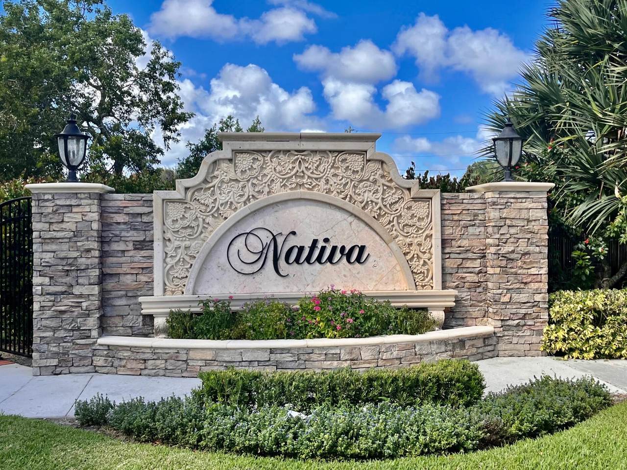 111 Nativa Circle - Photo 1
