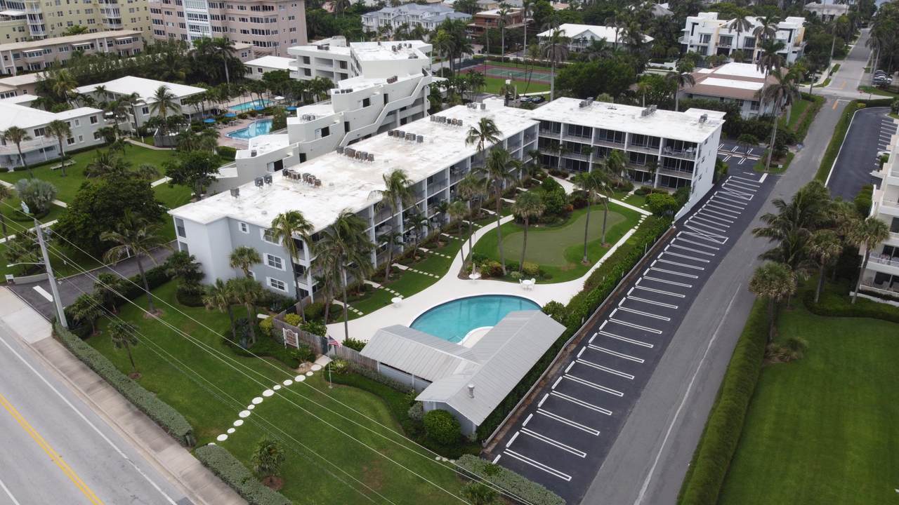 150 Ocean Boulevard - Photo 1