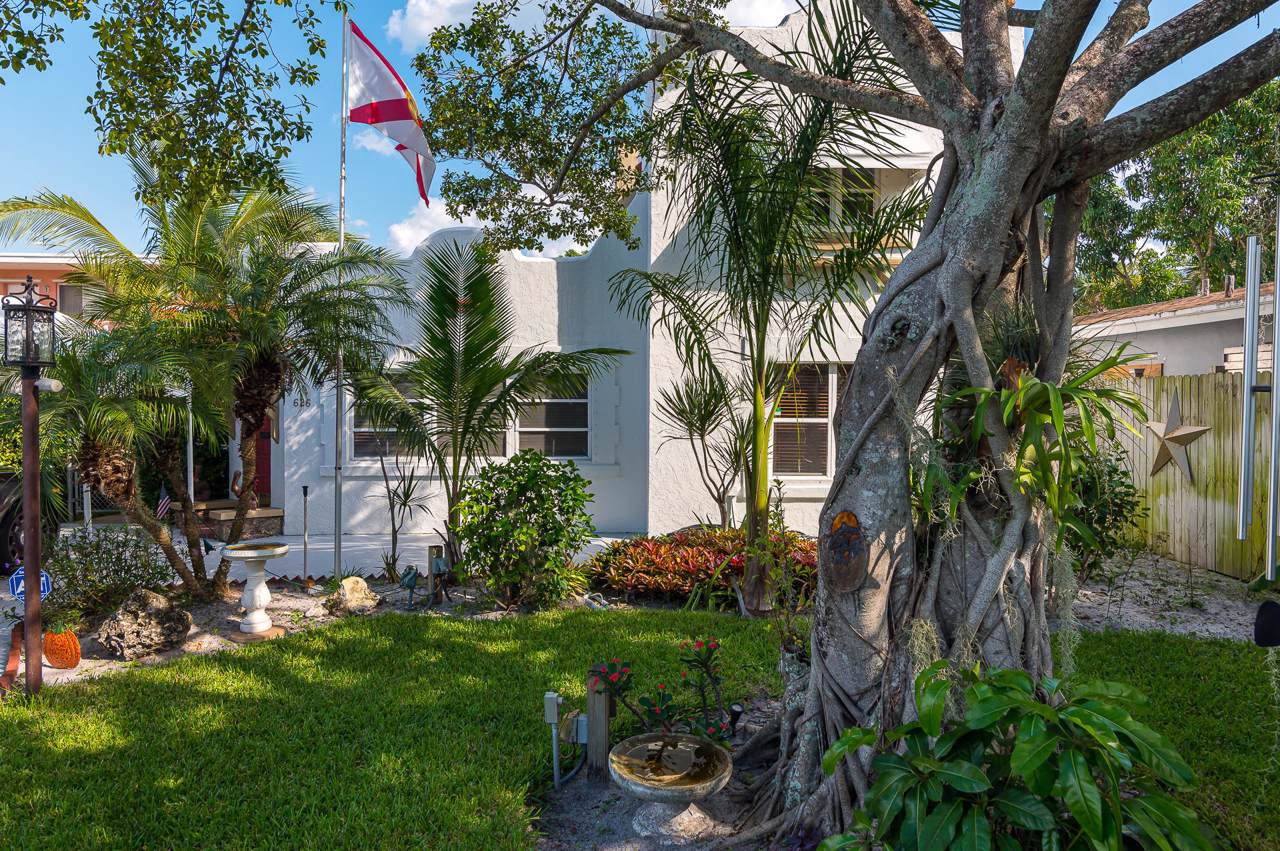 626 J Street - Photo 1