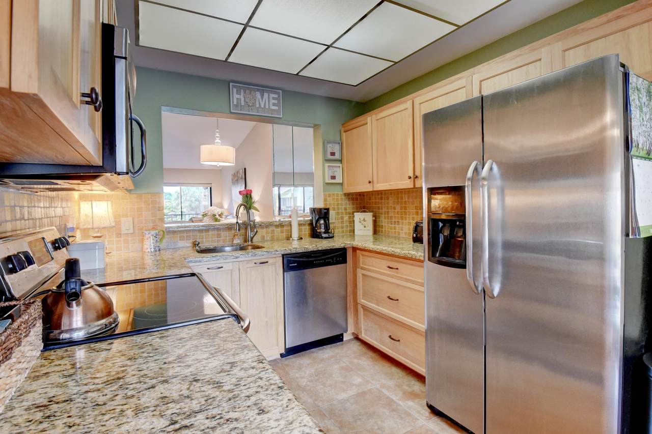 5187 Oakhill Lane - Photo 1