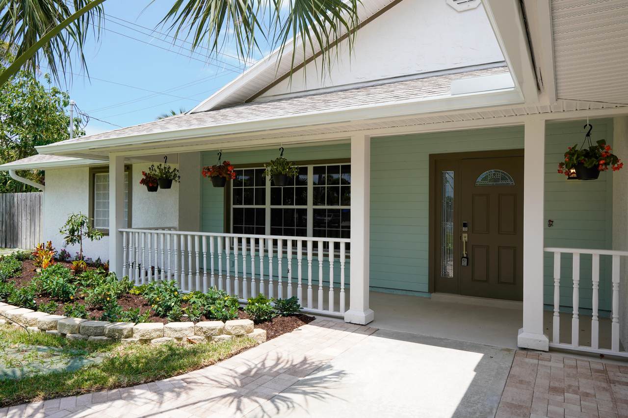 701 Dolphin Drive - Photo 1