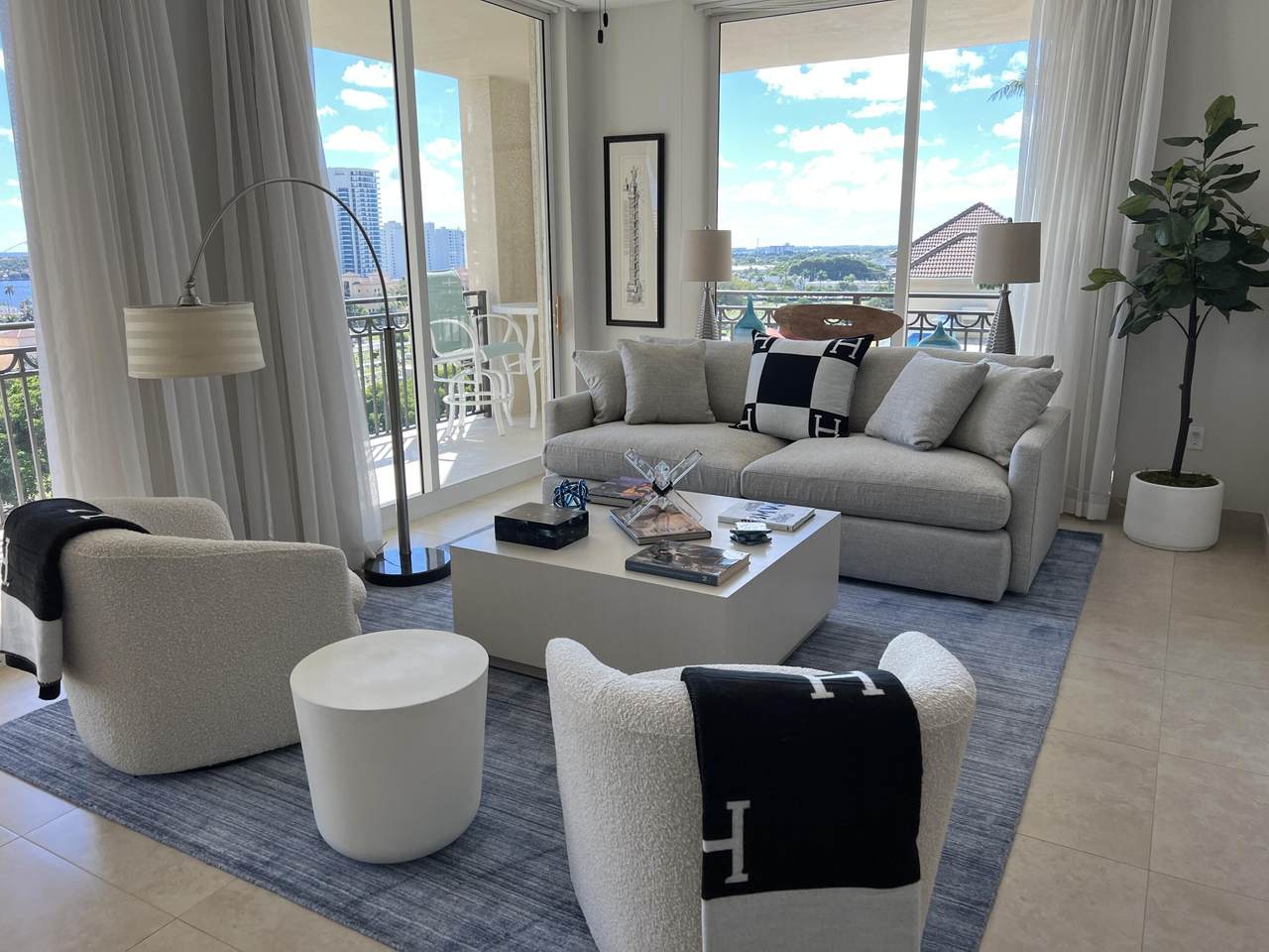 550 Okeechobee Boulevard - Photo 1