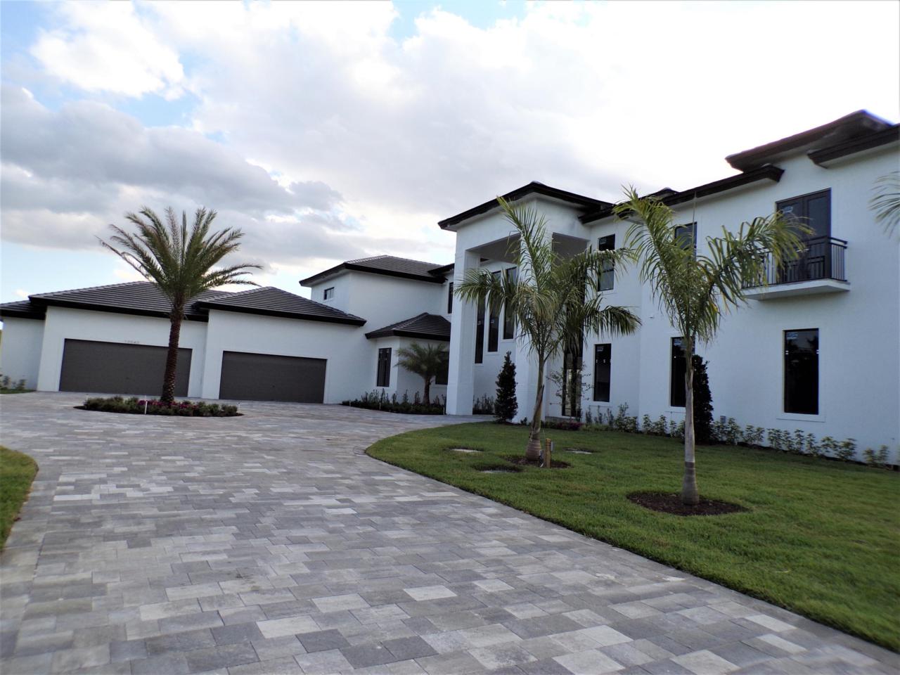10540 El Paraiso Place - Photo 1