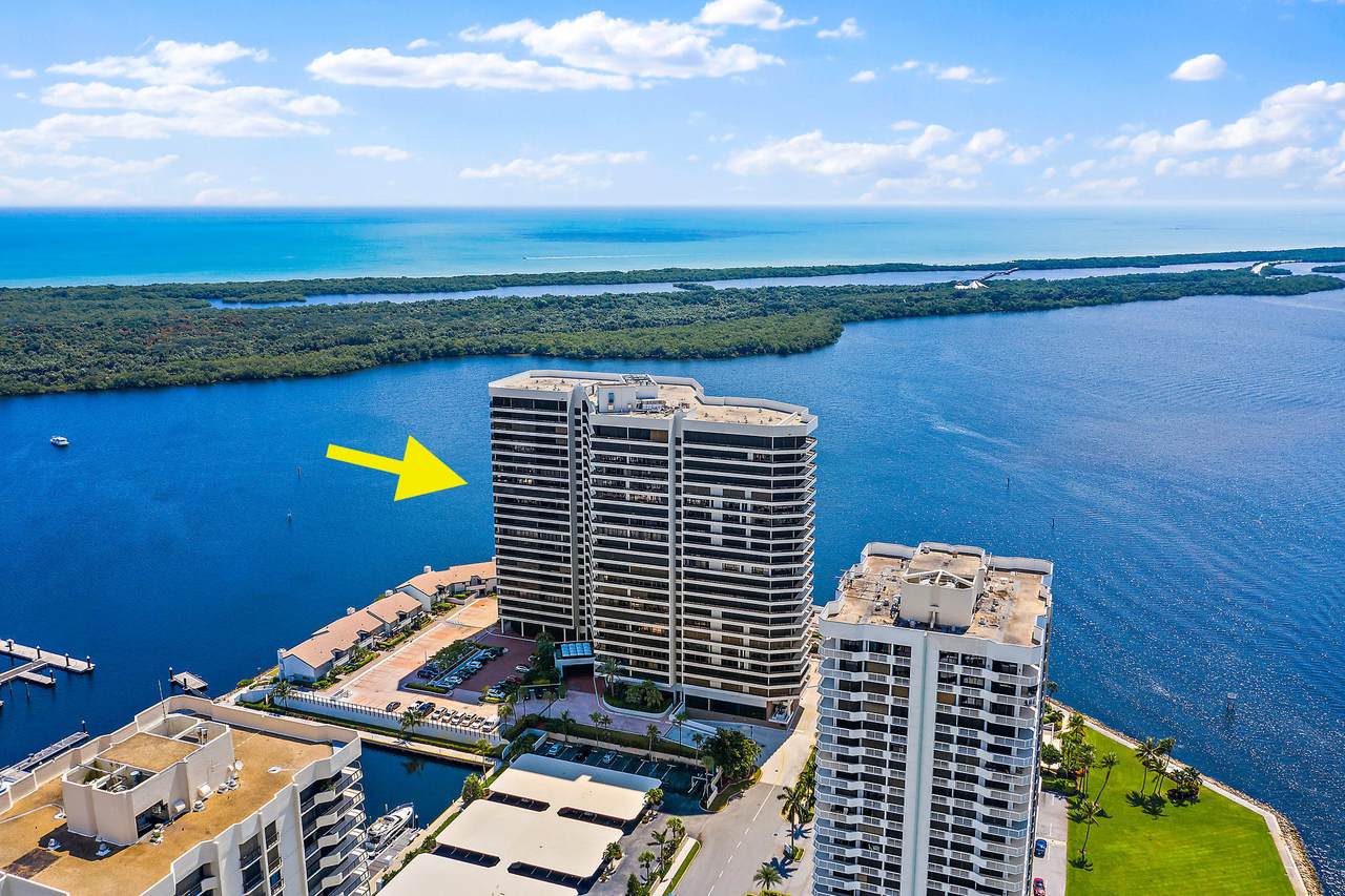 100 Lakeshore Drive - Photo 1