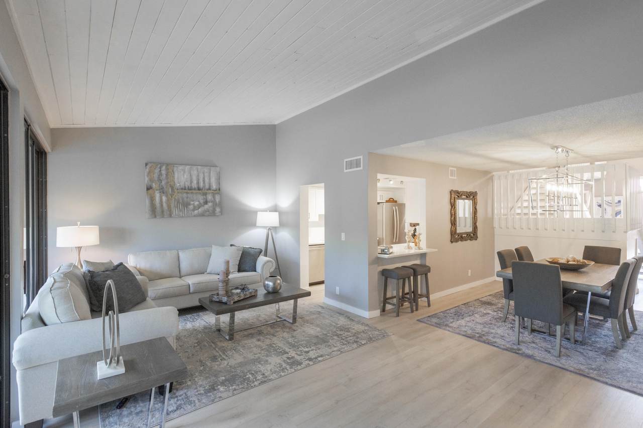 205 Old Meadow Way - Photo 1