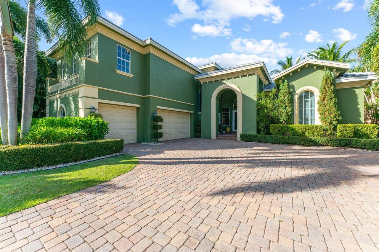 5135 Isabella Drive - Photo 1
