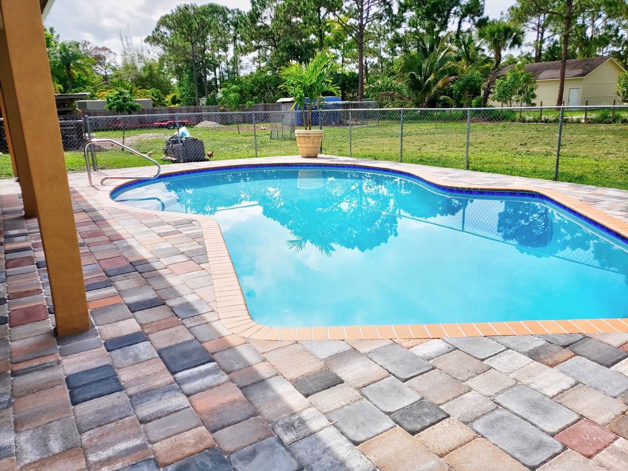 16113 Cheltenham Drive - Photo 1
