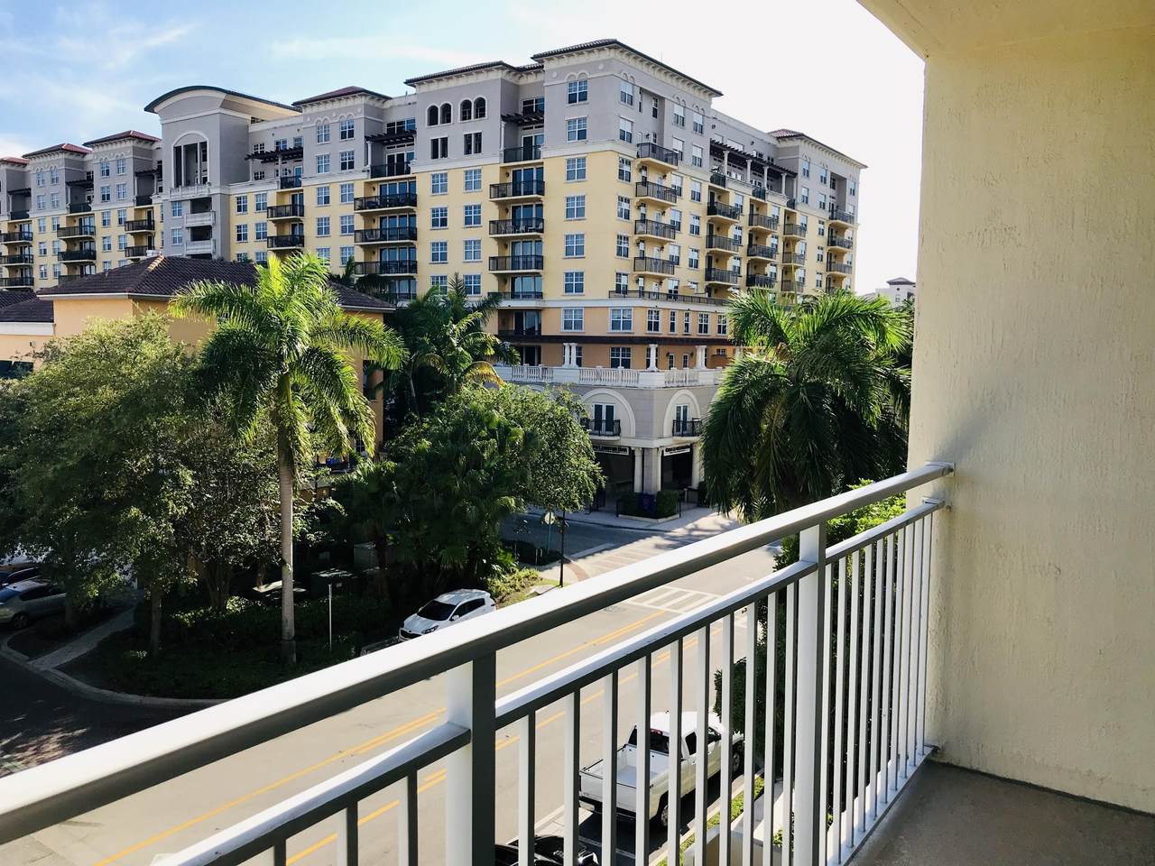 99 Mizner Boulevard - Photo 1