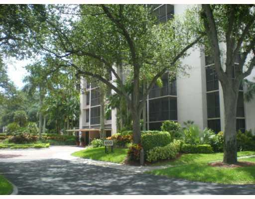 7786 Lakeside Boulevard - Photo 1
