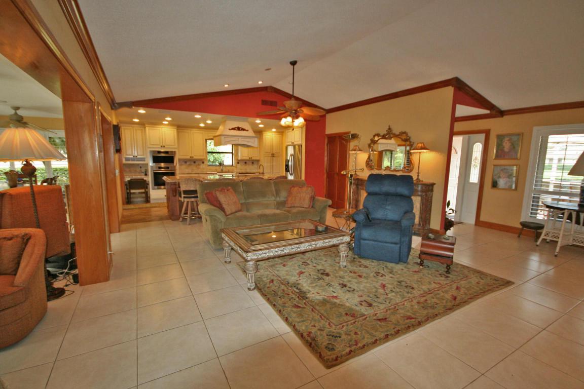4352 Waxwing Court - Photo 1
