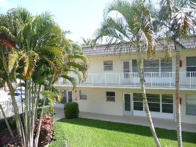 640 Snug Harbor Drive - Photo 1