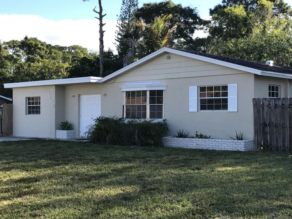 1140 Cheryl Road - Photo 1
