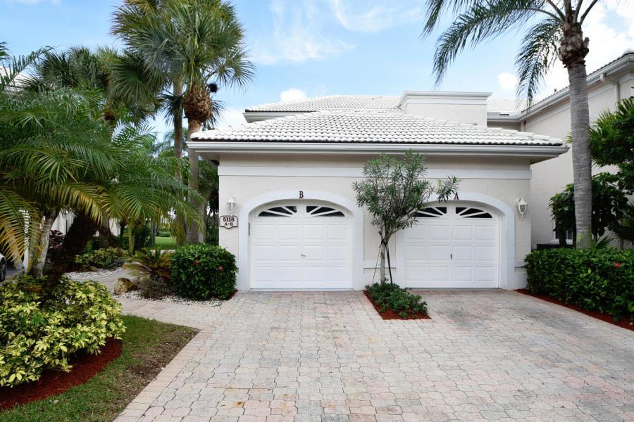 5118 Lake Catalina Drive - Photo 1
