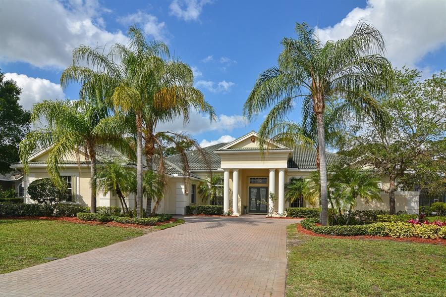 8113 Kiawah Trace - Photo 1