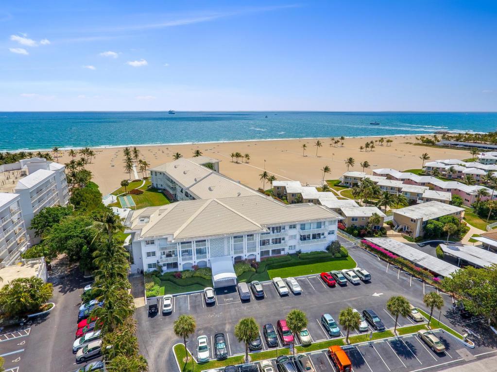 1750 Ocean Lane - Photo 1