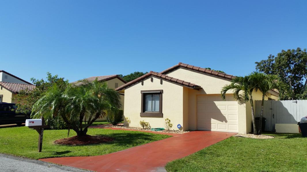 2840 Sand Pines Court - Photo 1