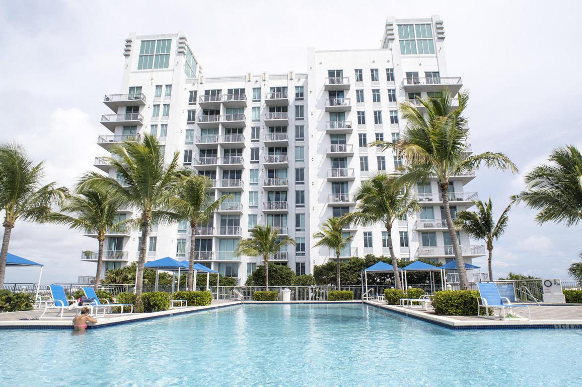 300 Australian Avenue - Photo 1