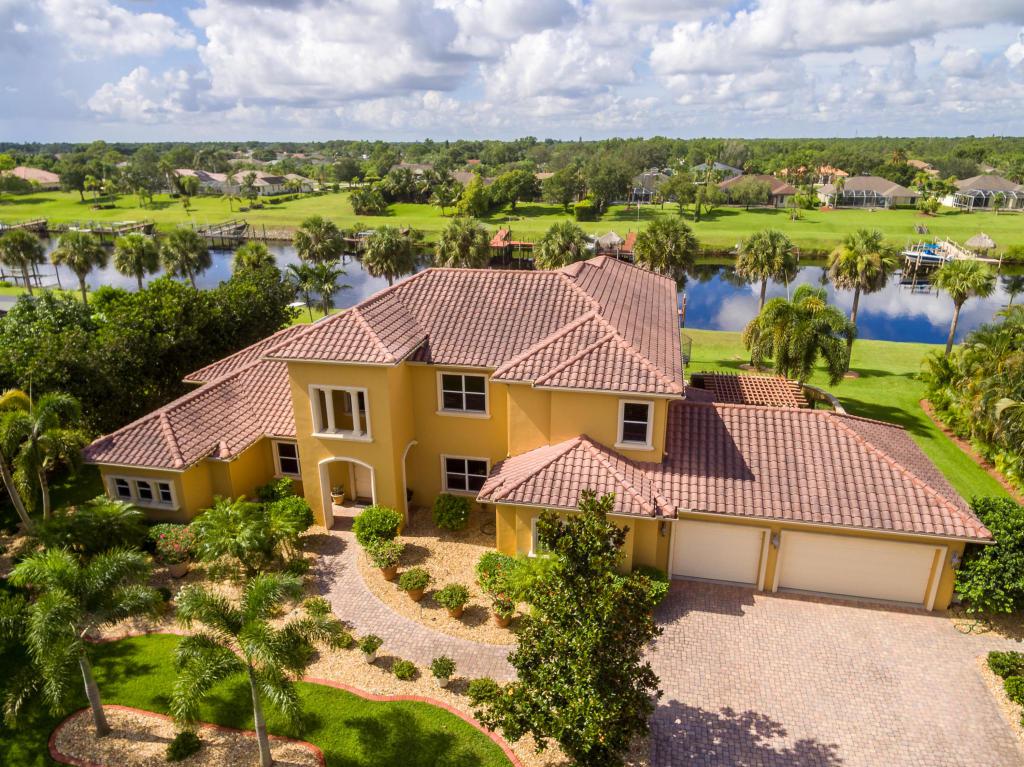 2618 River Shore Drive - Photo 1