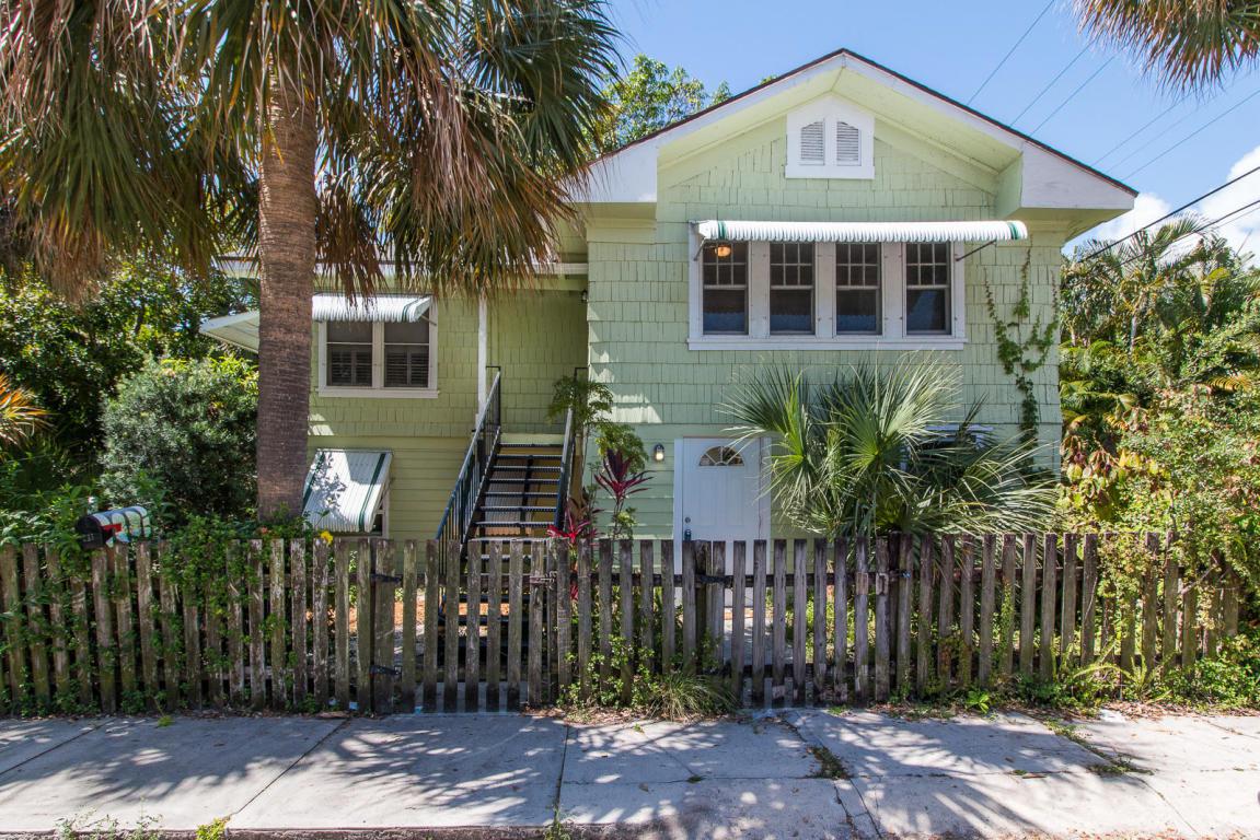 231 Lakeside Drive - Photo 1