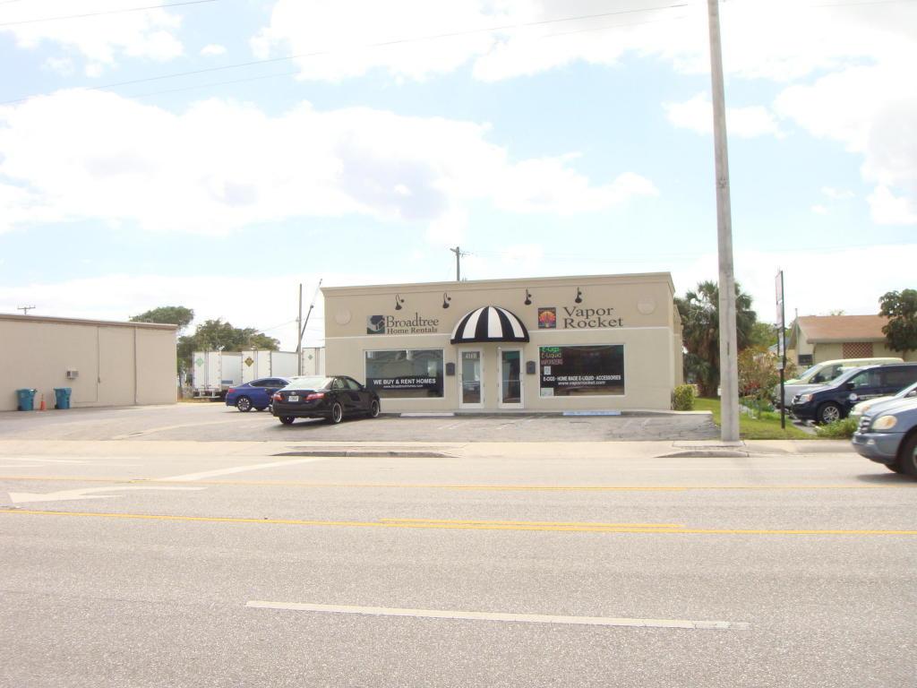 416 E. Boynton Beach Boulevard - Photo 1