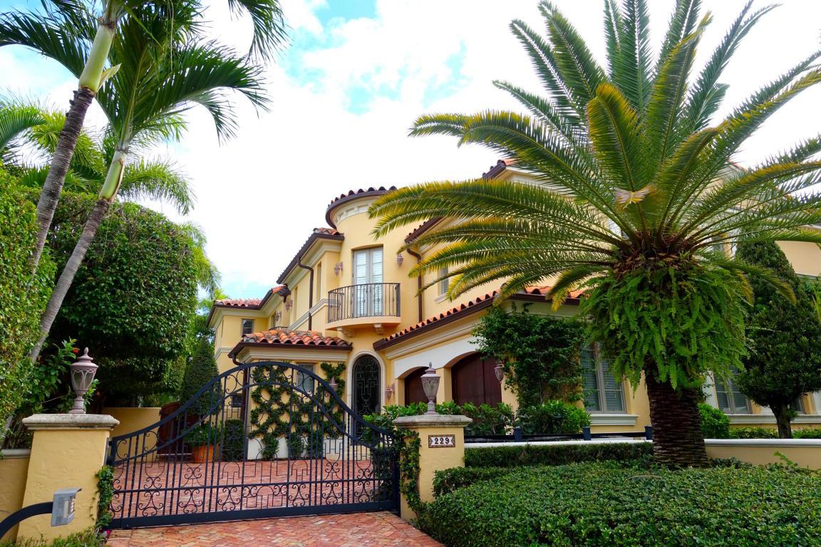 229 Chilean Avenue - Photo 1