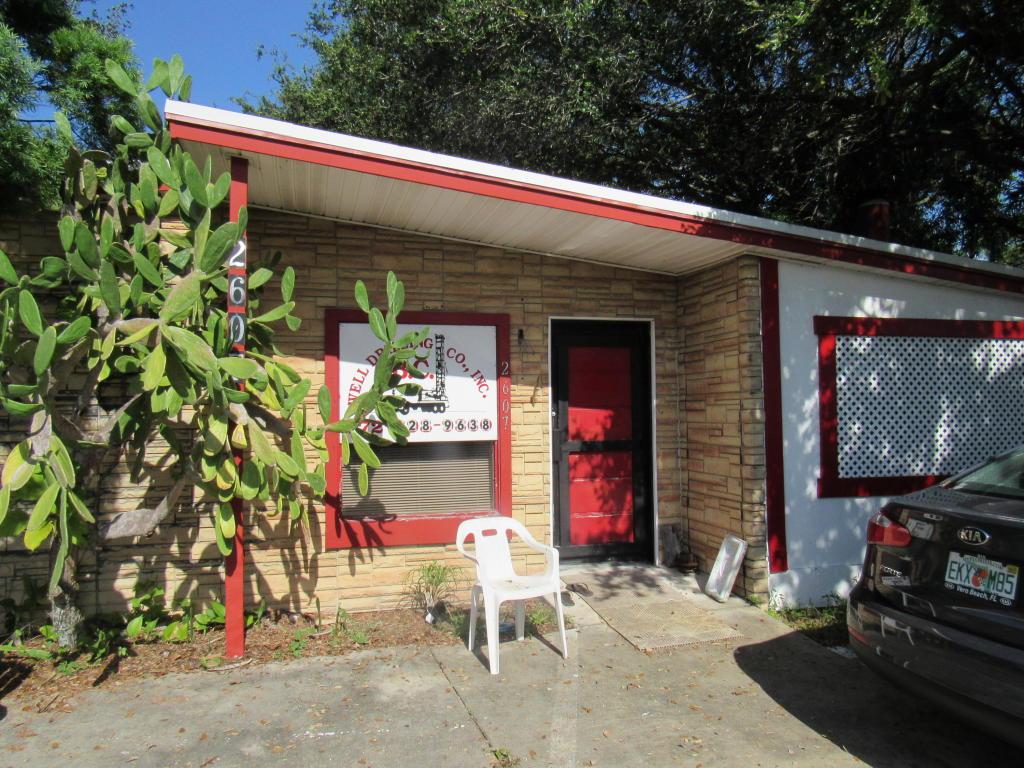 2607 Kerr Street - Photo 1