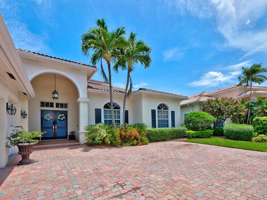 122 Village Way - Photo 1