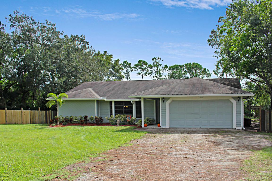 12368 60th Street - Photo 1