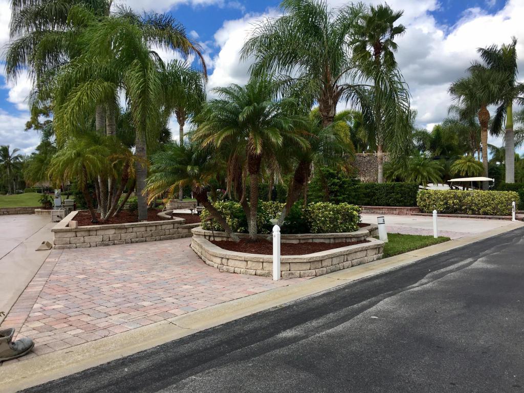 372 Foursome Lane - Photo 1