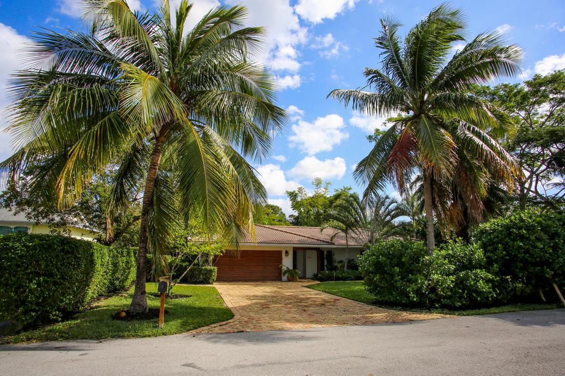 250 5th Avenue - Photo 1