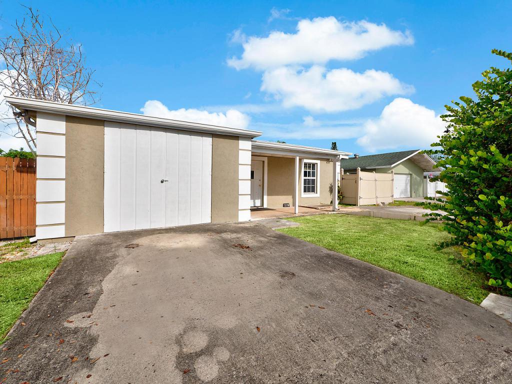 719 Mercury Street - Photo 1