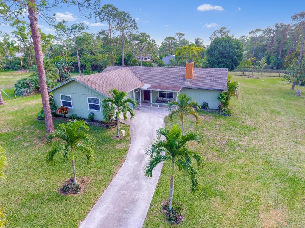 11854 46th Place - Photo 1